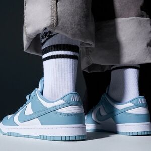 Nike Dunk Low Retro. Denim Turquoise. Mens Size 10. DV0833-106 Sneakers